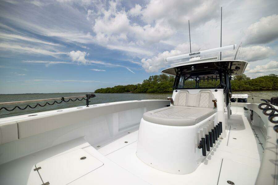 BADFISH 42ft Freeman Yacht For Sale