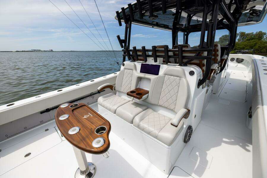 BADFISH 42ft Freeman Yacht For Sale