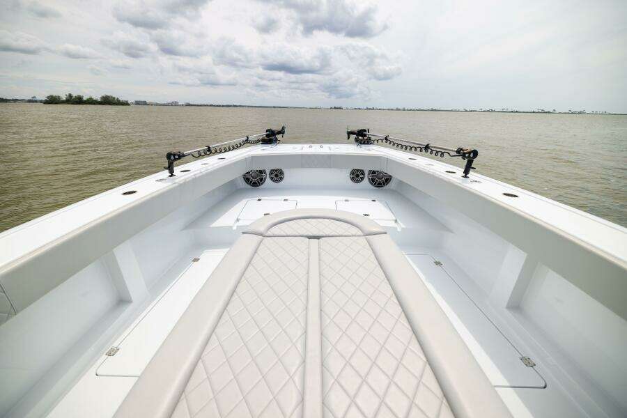 BADFISH 42ft Freeman Yacht For Sale