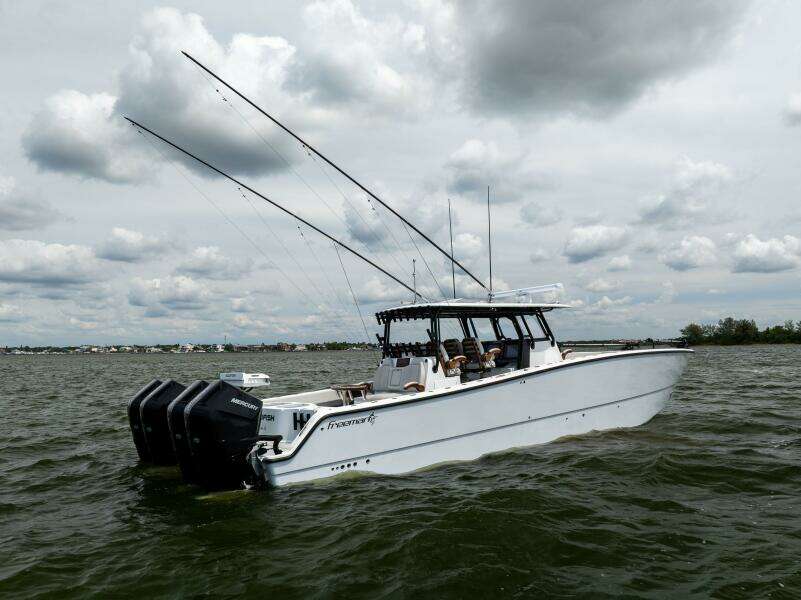 BADFISH 42ft Freeman Yacht For Sale