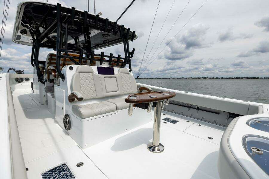 BADFISH 42ft Freeman Yacht For Sale