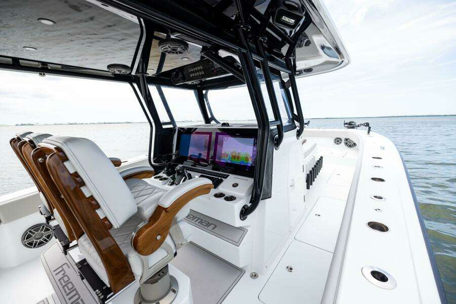 BADFISH 42ft Freeman Yacht For Sale