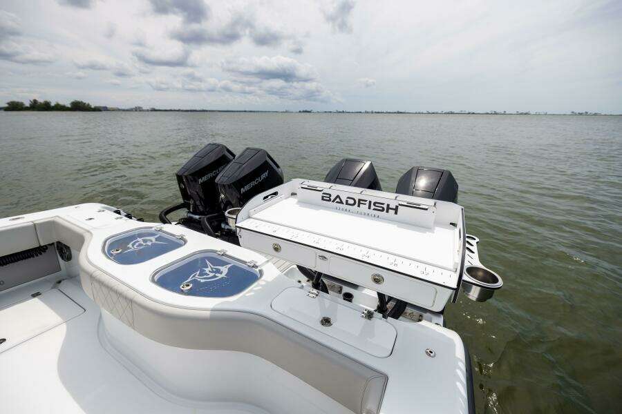 BADFISH 42ft Freeman Yacht For Sale