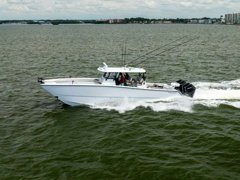 BADFISH 42ft Freeman Yacht For Sale