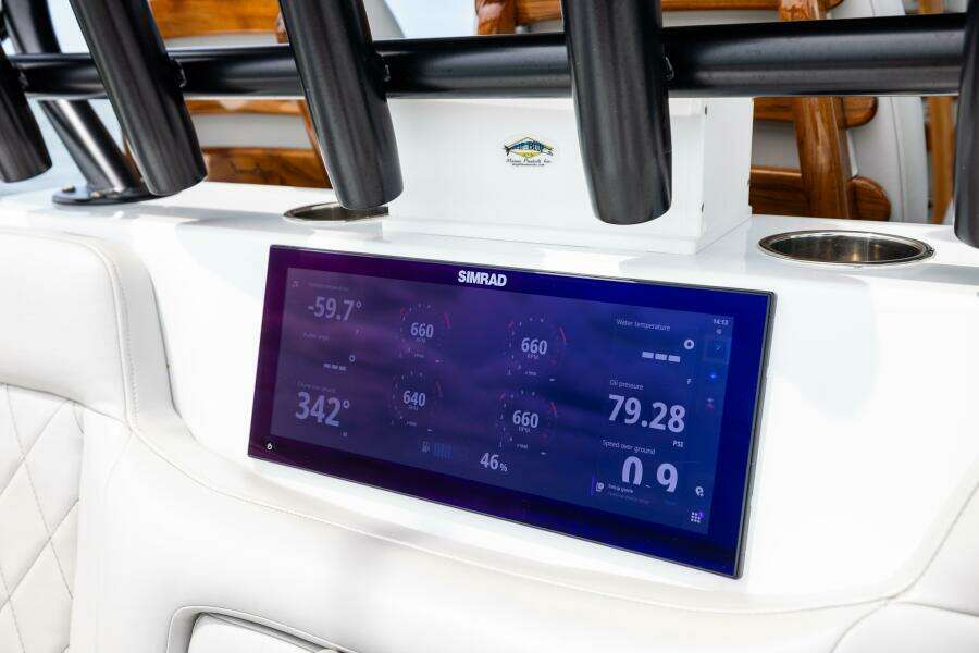 BADFISH 42ft Freeman Yacht For Sale
