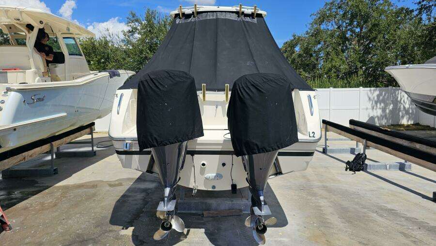 Less Worries 30ft Pursuit Yacht For Sale