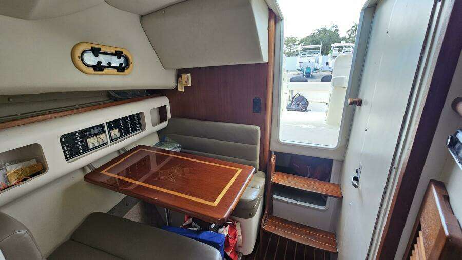 Less Worries 30ft Pursuit Yacht For Sale