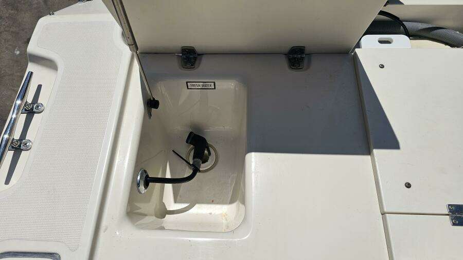 Less Worries 30ft Pursuit Yacht For Sale