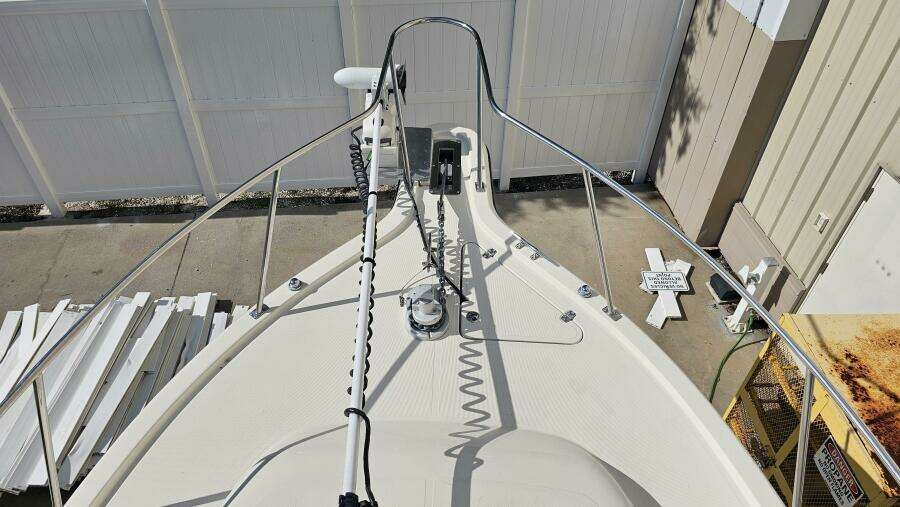 Less Worries 30ft Pursuit Yacht For Sale