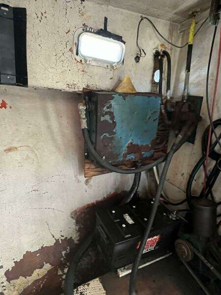 28' Ellis Lobster hydraulics 28' Ellis Lobster hydraulics
