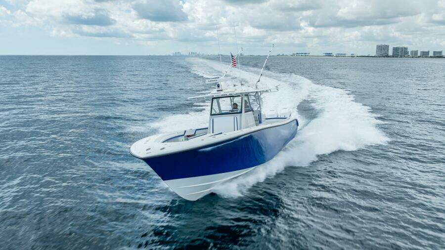 39ft Yellowfin Yacht For Sale