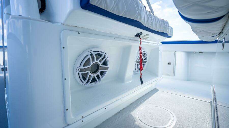 39ft Yellowfin Yacht For Sale