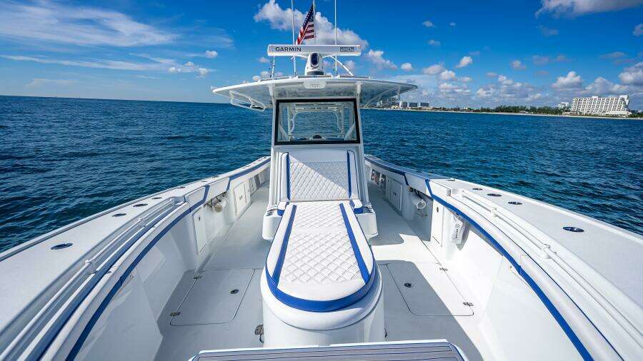 39ft Yellowfin Yacht For Sale
