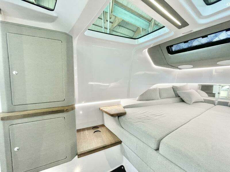 37ft Axopar Yacht For Sale