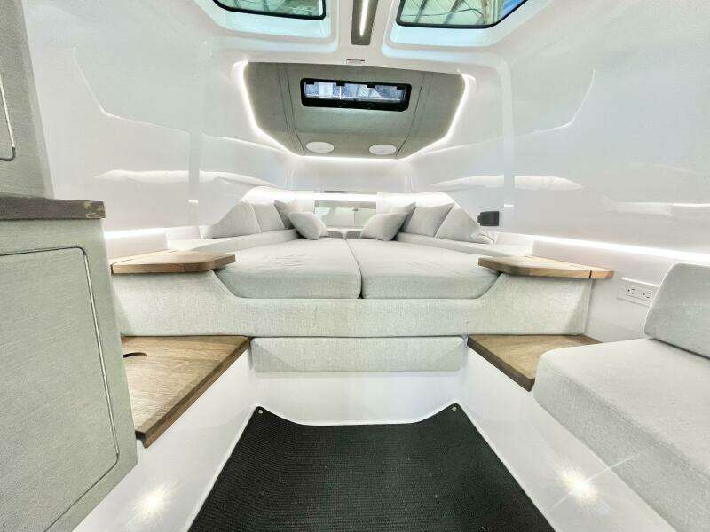 37ft Axopar Yacht For Sale