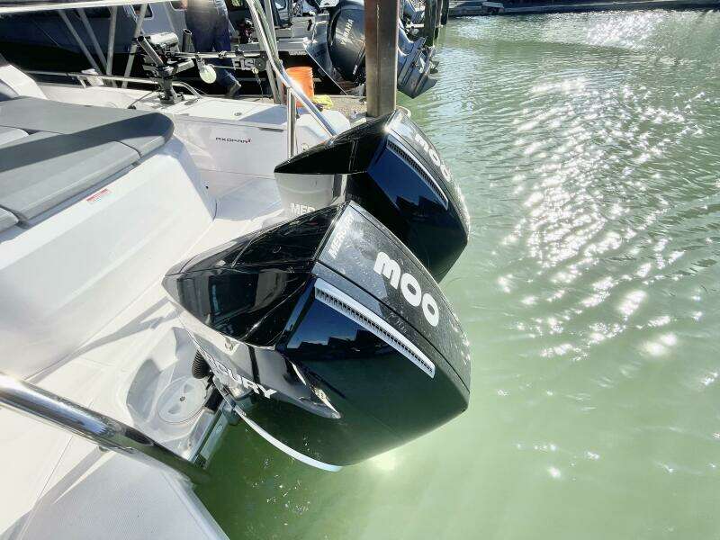 37ft Axopar Yacht For Sale