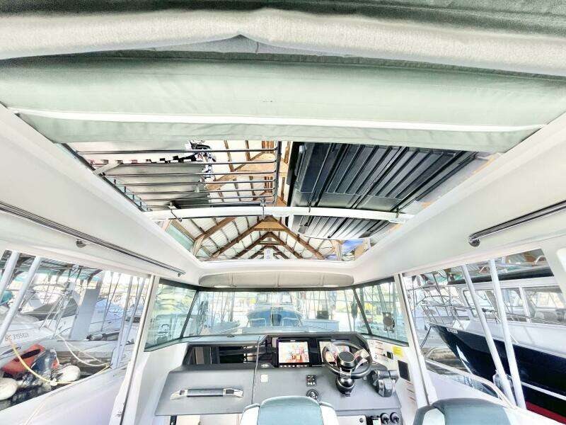 37ft Axopar Yacht For Sale