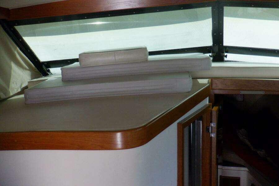 Surface Interval IV 33ft Bertram Yacht For Sale