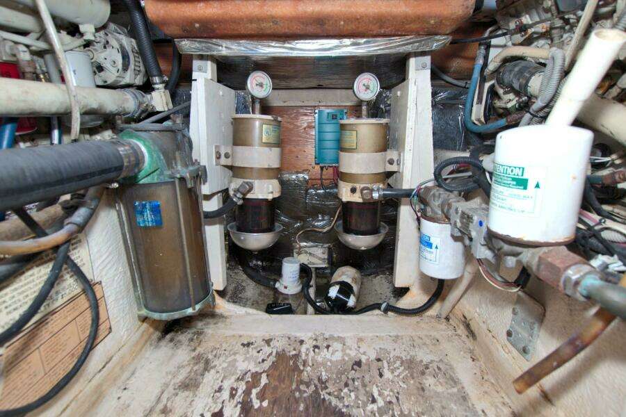 Surface Interval IV 33ft Bertram Yacht For Sale