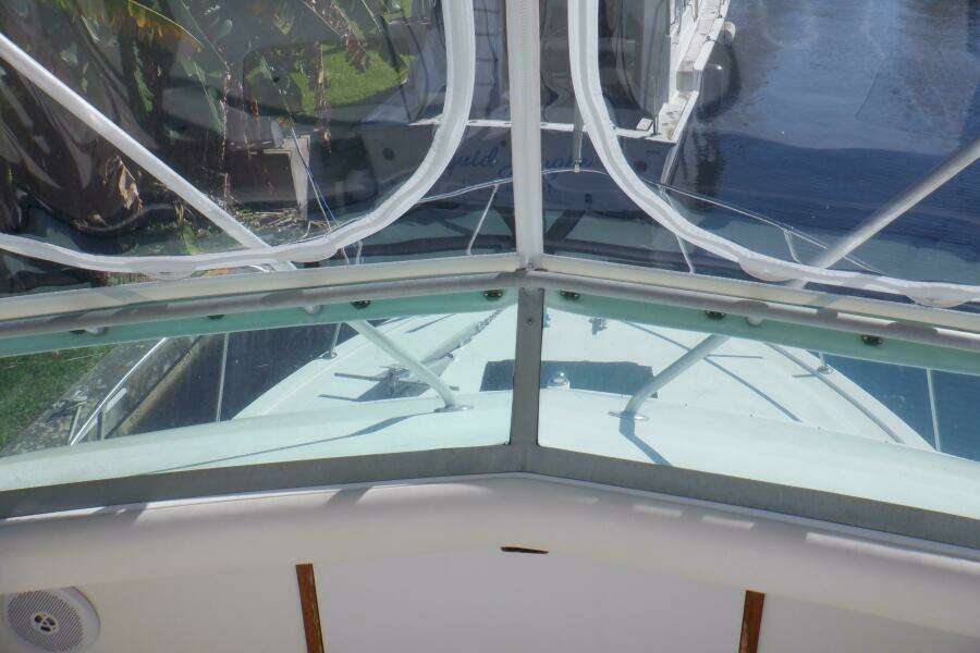 Surface Interval IV 33ft Bertram Yacht For Sale