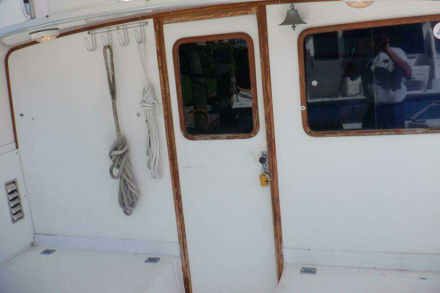 Surface Interval IV 33ft Bertram Yacht For Sale