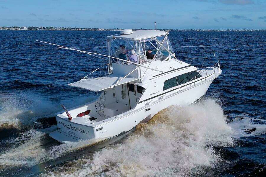 Surface Interval IV 33ft Bertram Yacht For Sale