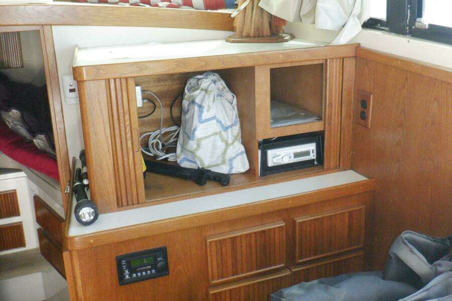 Surface Interval IV 33ft Bertram Yacht For Sale