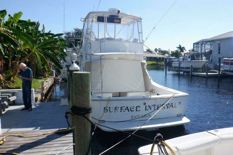 Surface Interval IV 33ft Bertram Yacht For Sale