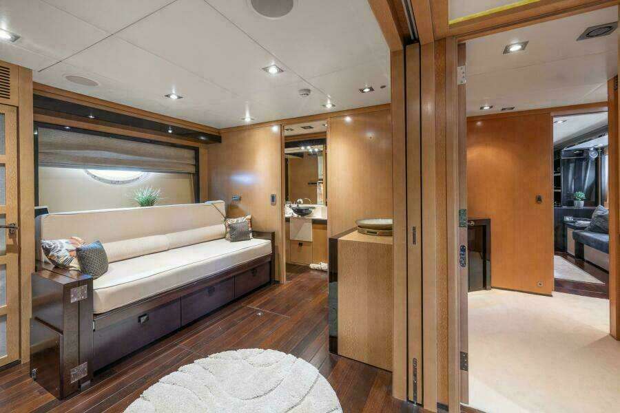 124ft Palmer Johnson Yacht For Sale