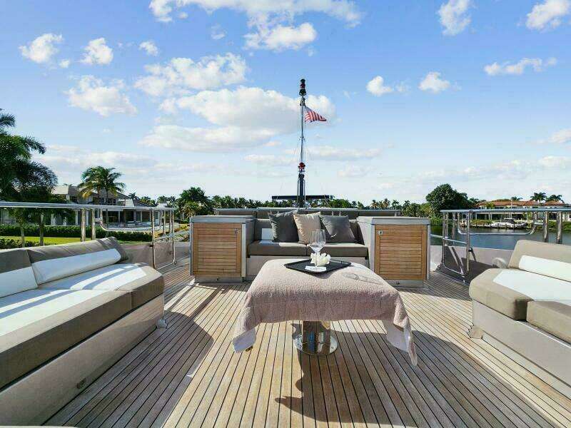 124ft Palmer Johnson Yacht For Sale