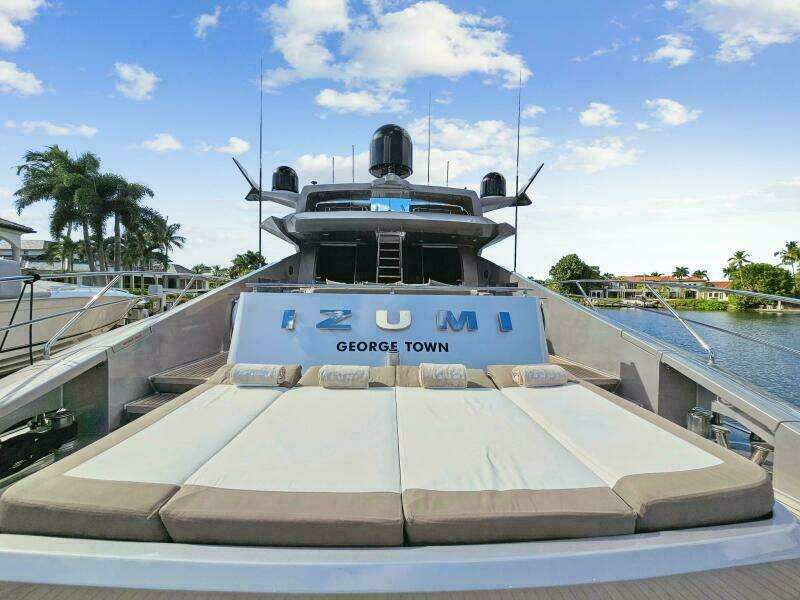124ft Palmer Johnson Yacht For Sale