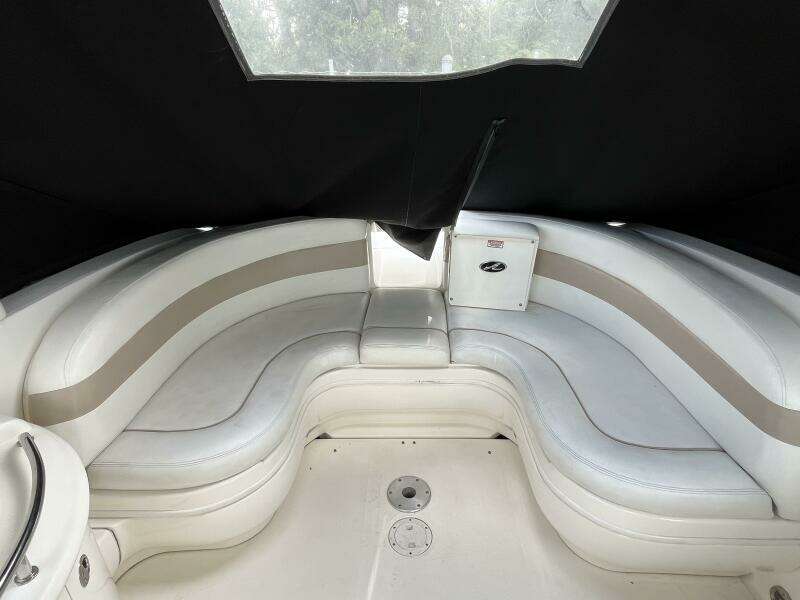 29ft Sea Ray Yacht For Sale