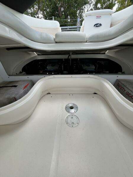 29ft Sea Ray Yacht For Sale