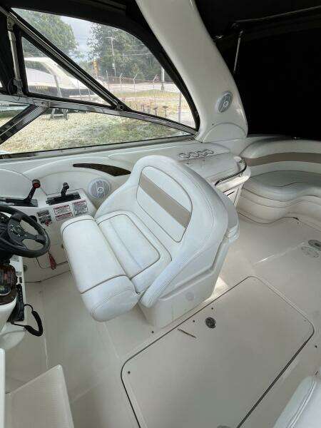 29ft Sea Ray Yacht For Sale