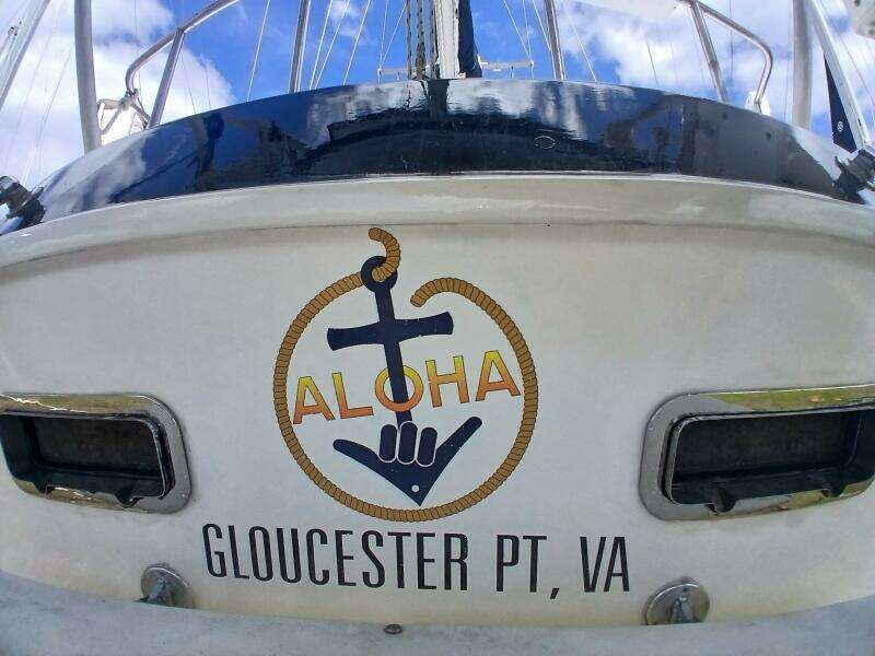 Aloha 41ft Morgan Yacht For Sale