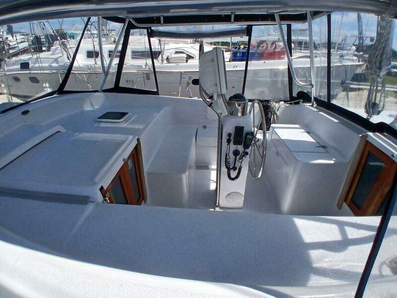 Aloha 41ft Morgan Yacht For Sale