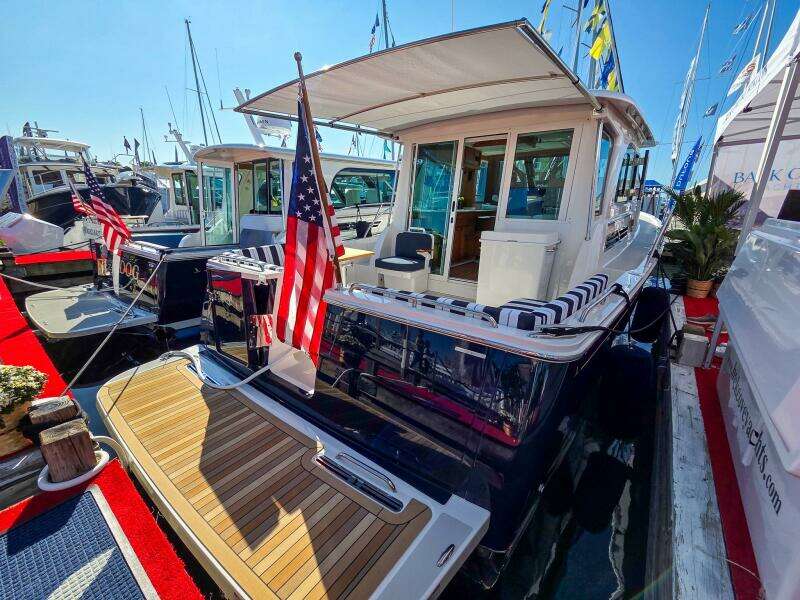41ft Back Cove Yacht For Sale