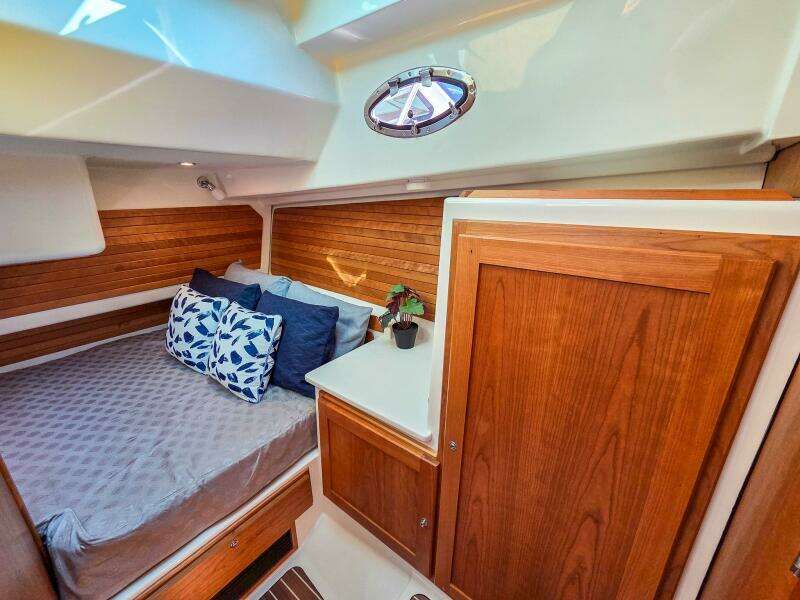 41ft Back Cove Yacht For Sale