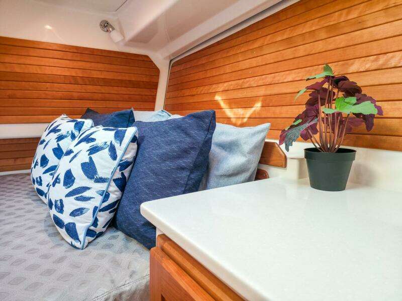 41ft Back Cove Yacht For Sale