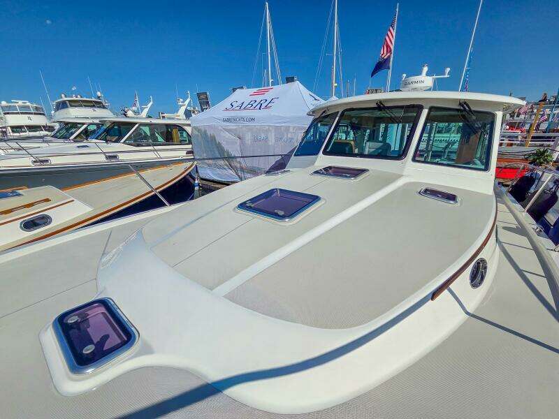 41ft Back Cove Yacht For Sale