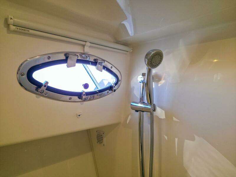 41ft Back Cove Yacht For Sale