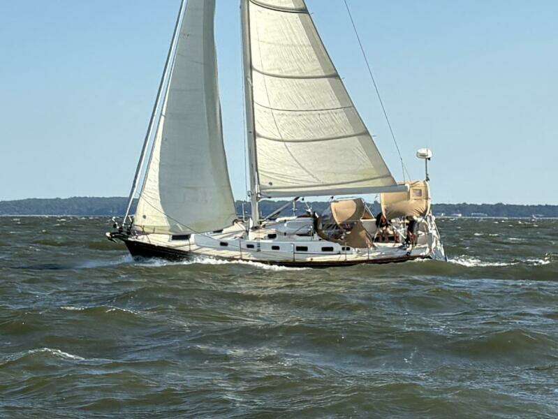 Nightwatch 37ft Tartan Yacht For Sale