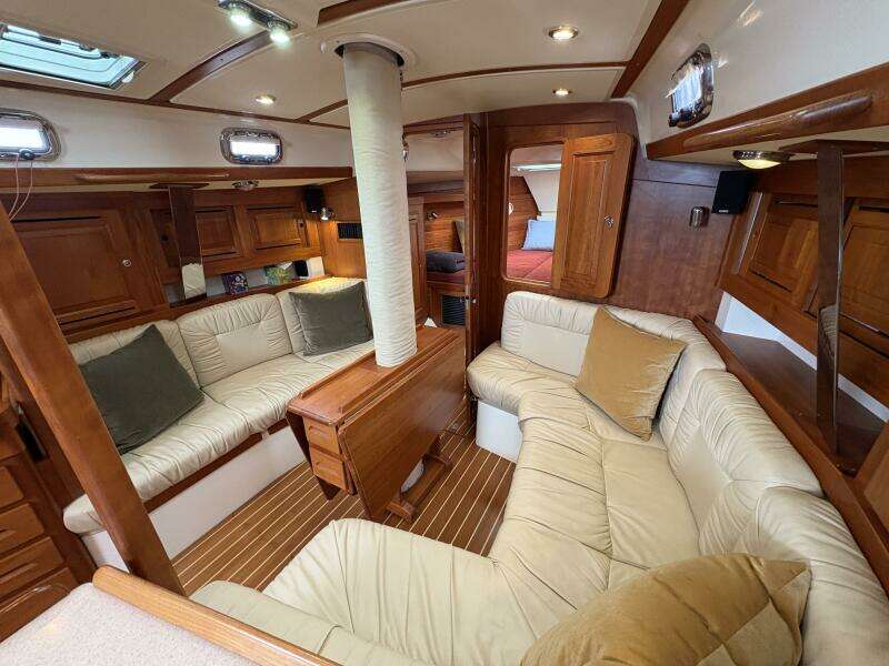Nightwatch 37ft Tartan Yacht For Sale