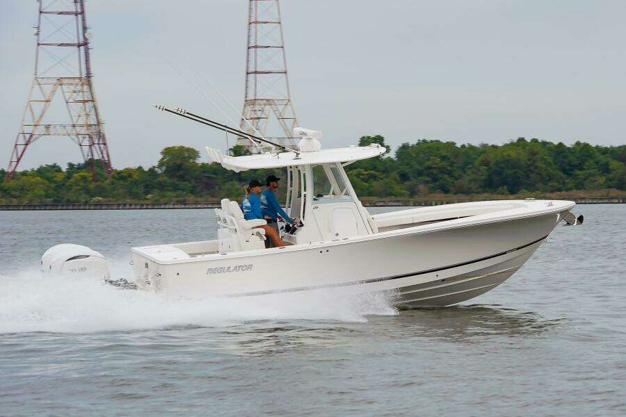 28RegulatorHull775_128