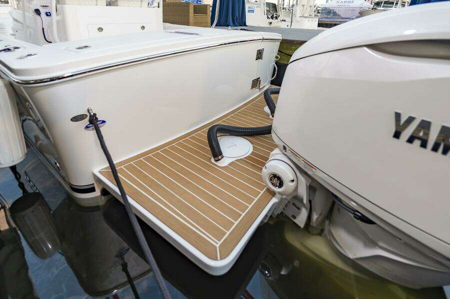 28RegulatorHull775_117