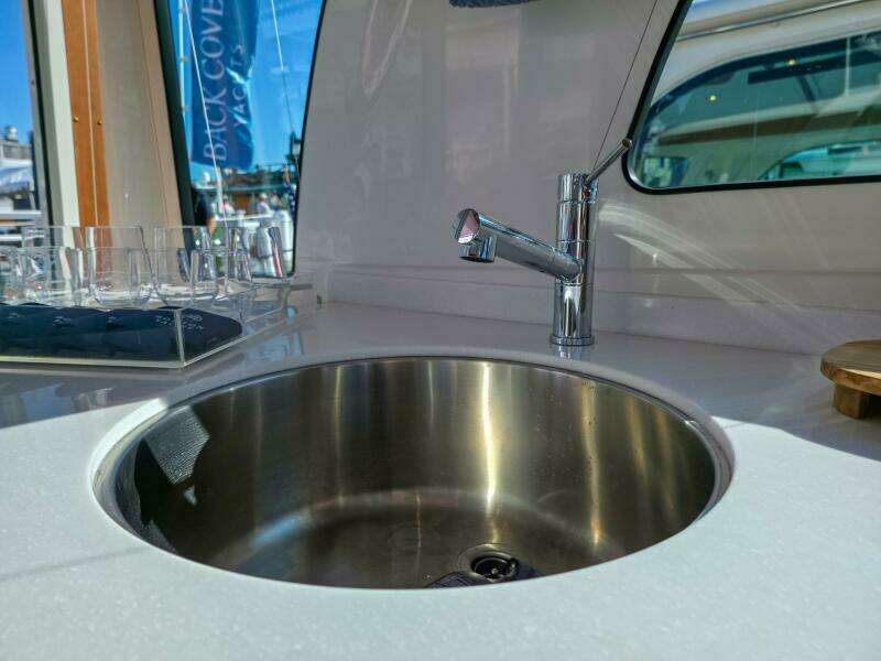 41ft Back Cove Yacht For Sale