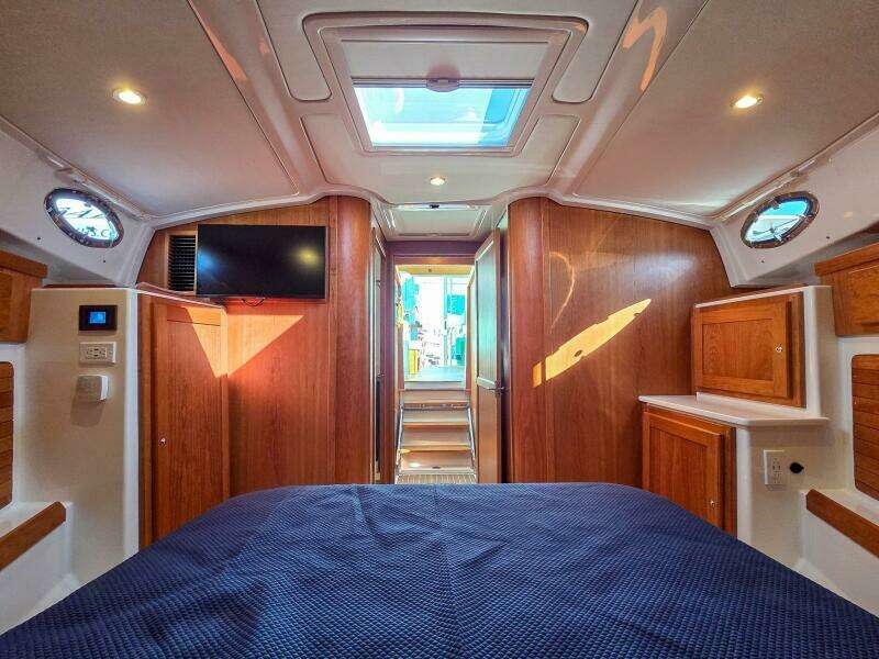 41ft Back Cove Yacht For Sale