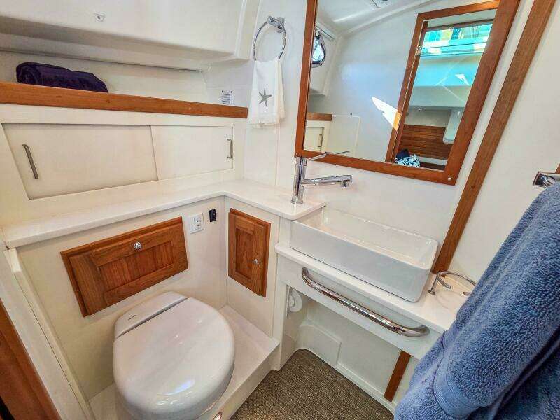 41ft Back Cove Yacht For Sale