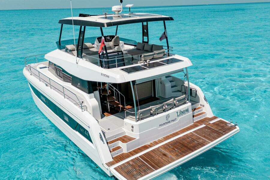Libert e 44ft Fountaine Pajot Yacht For Sale Libert e 44ft Fountaine Pajot Yacht For Sale