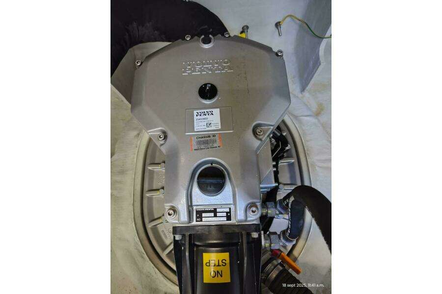 Libert e 44ft Fountaine Pajot Yacht For Sale Libert e 44ft Fountaine Pajot Yacht For Sale